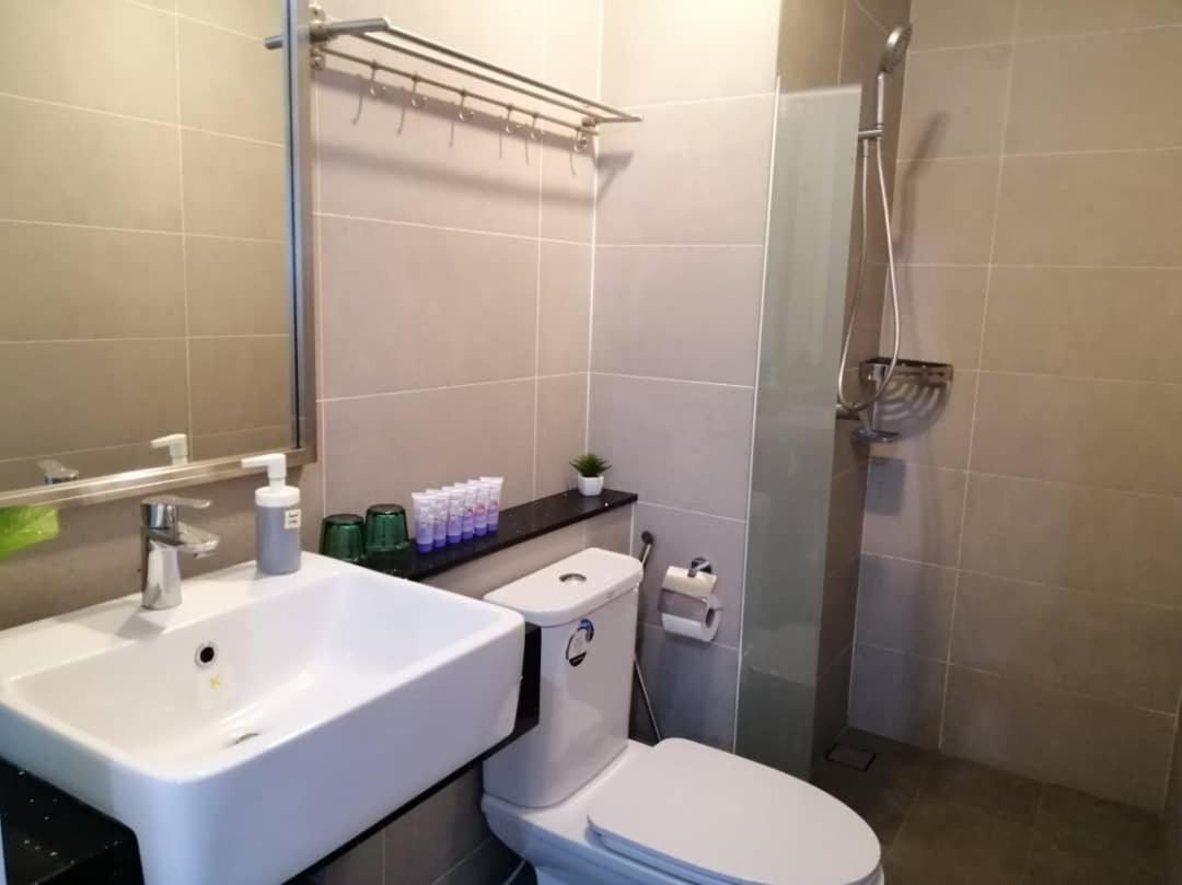 218 Tropicana Georgetown Penang #B30 2Br For 4-7Pax温馨窝舒适两房 Exterior photo