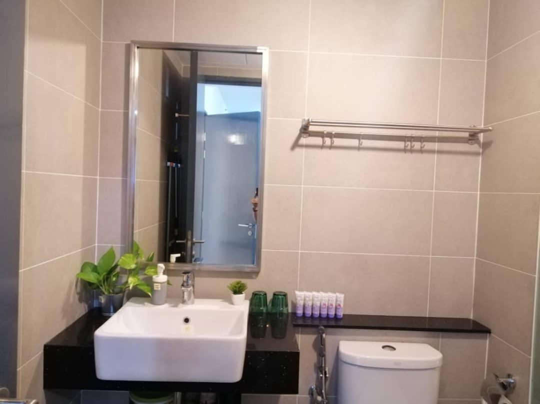 218 Tropicana Georgetown Penang #B30 2Br For 4-7Pax温馨窝舒适两房 Exterior photo