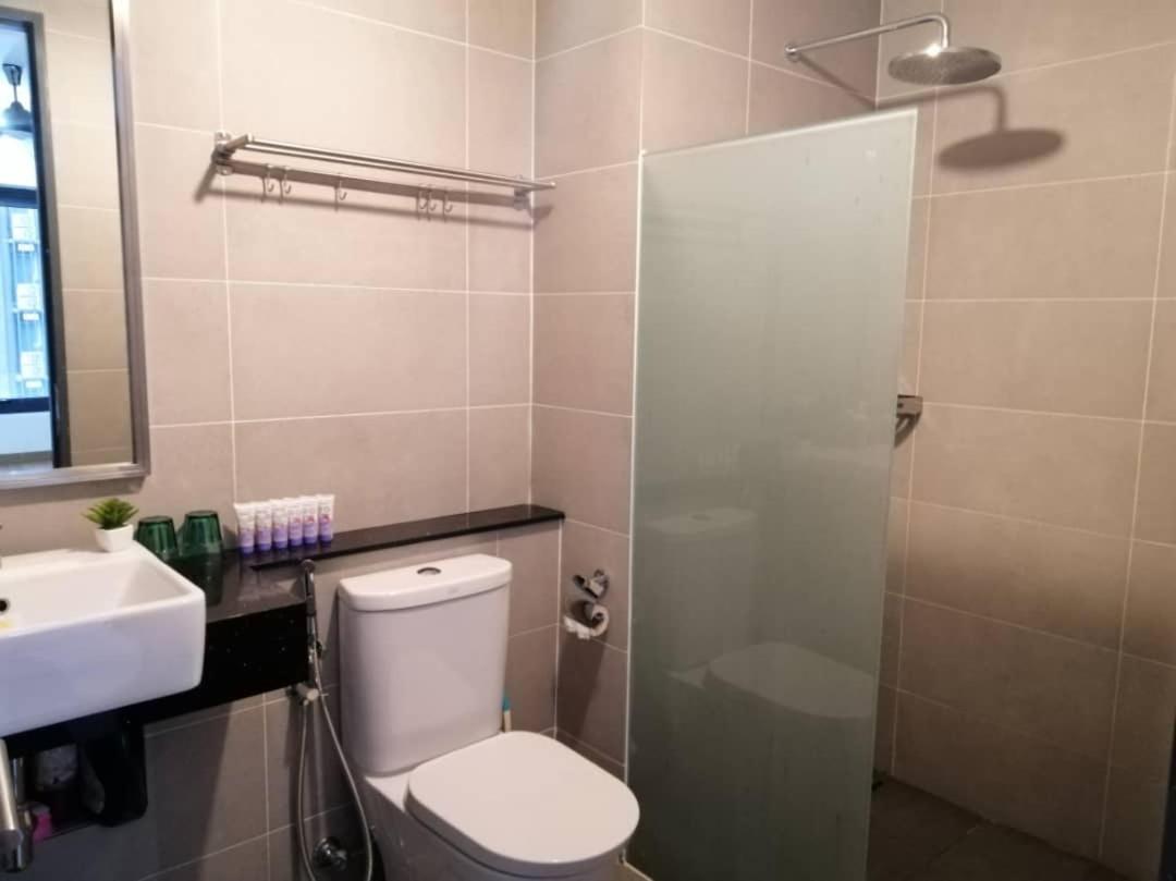 218 Tropicana Georgetown Penang #B30 2Br For 4-7Pax温馨窝舒适两房 Exterior photo
