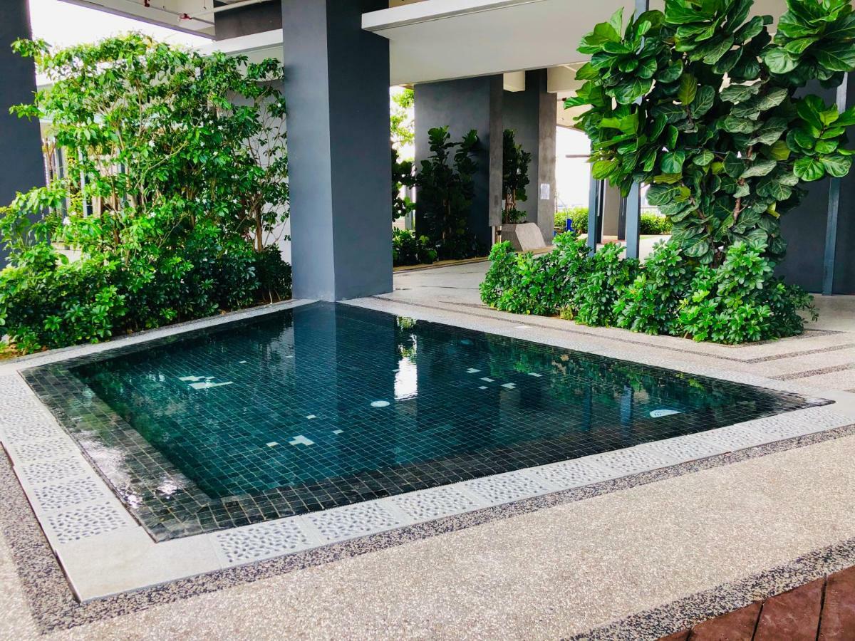 218 Tropicana Georgetown Penang #B30 2Br For 4-7Pax温馨窝舒适两房 Exterior photo